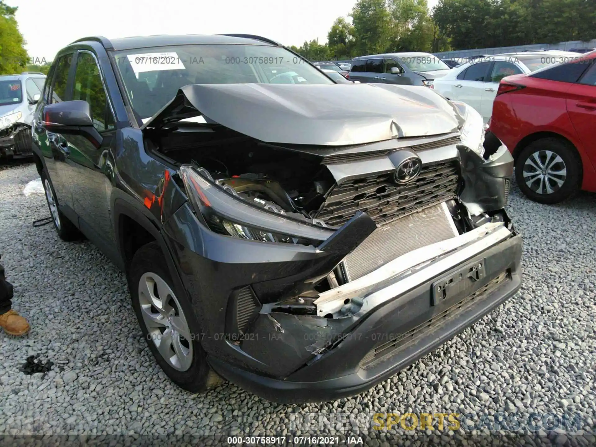 1 Photograph of a damaged car 2T3G1RFV1LC063452 TOYOTA RAV4 2020