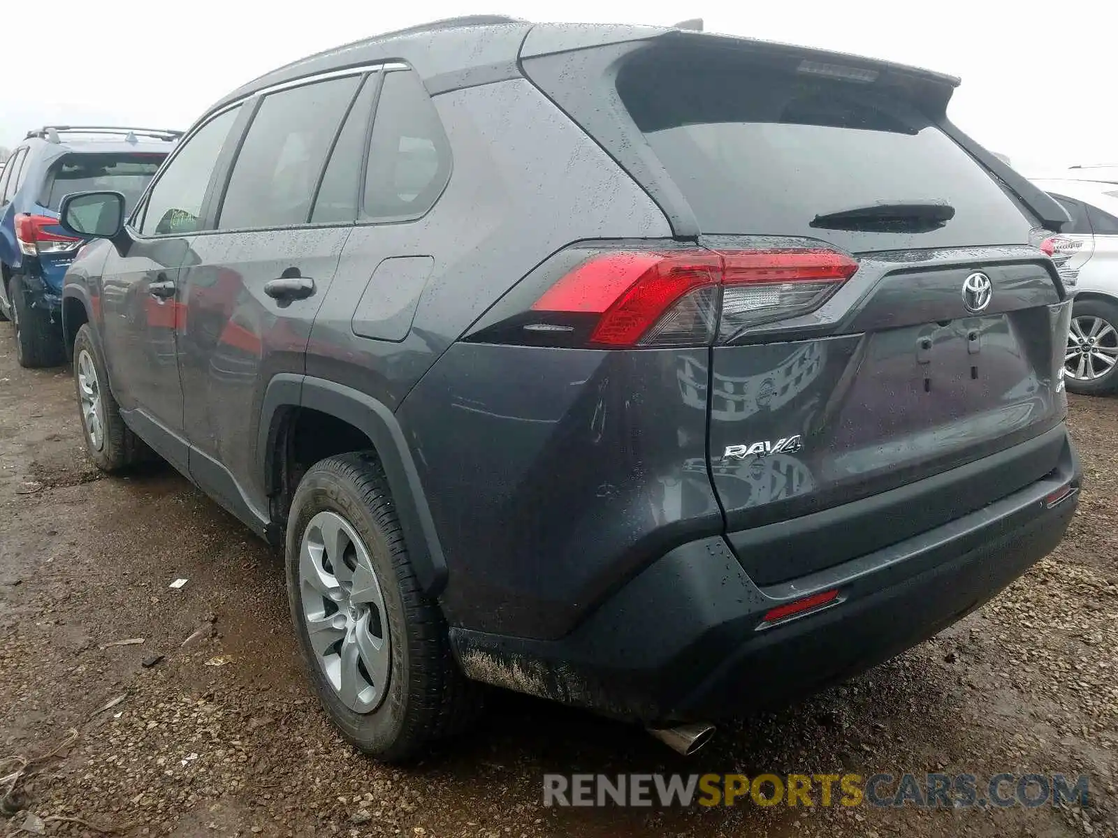 3 Photograph of a damaged car 2T3G1RFV1LC079053 TOYOTA RAV4 2020