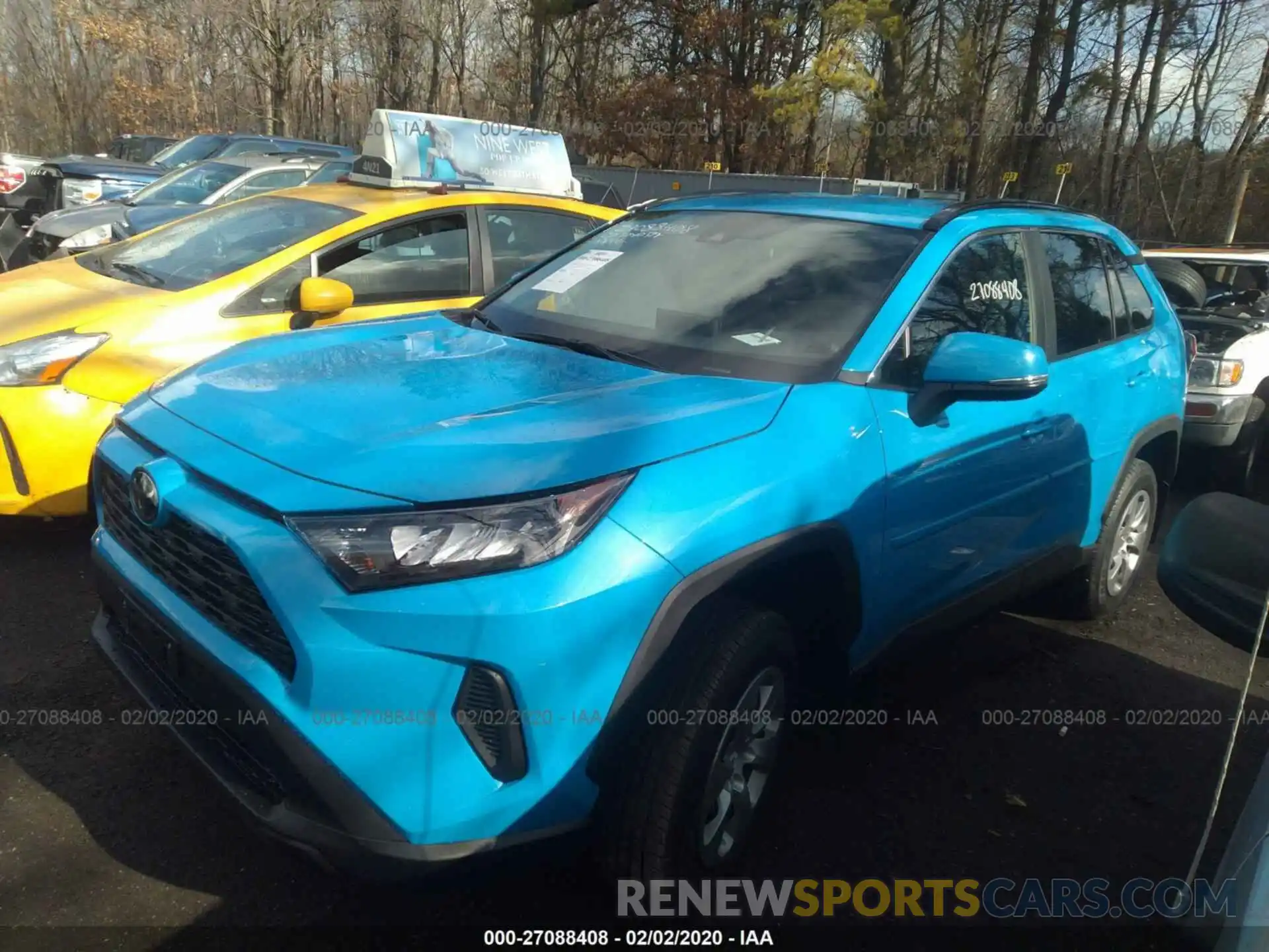 2 Photograph of a damaged car 2T3G1RFV1LW099382 TOYOTA RAV4 2020