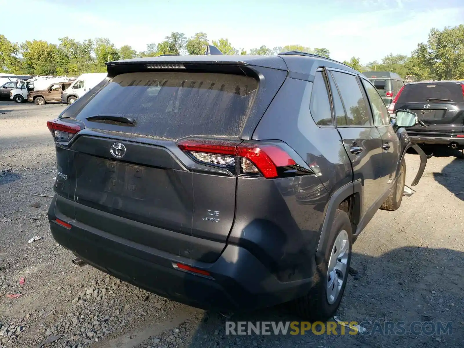 4 Photograph of a damaged car 2T3G1RFV1LW118447 TOYOTA RAV4 2020