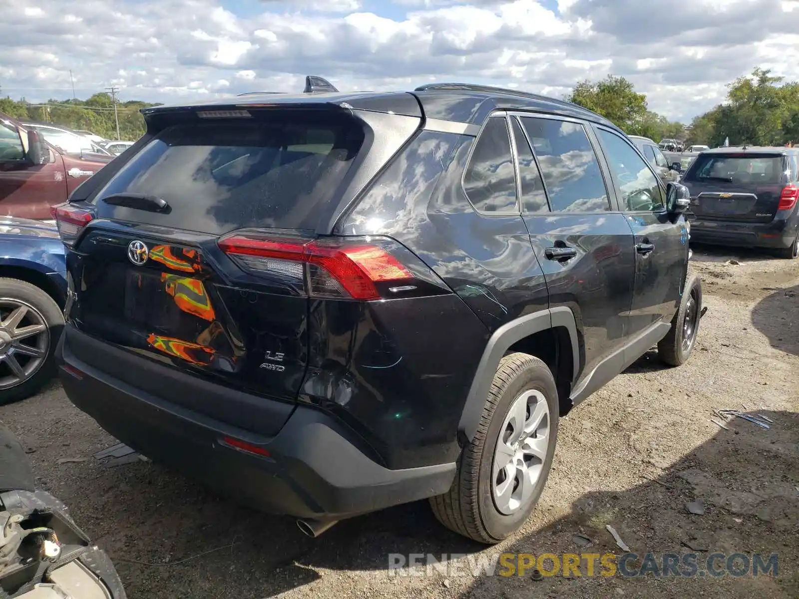 4 Фотография поврежденного автомобиля 2T3G1RFV2LC126011 TOYOTA RAV4 2020