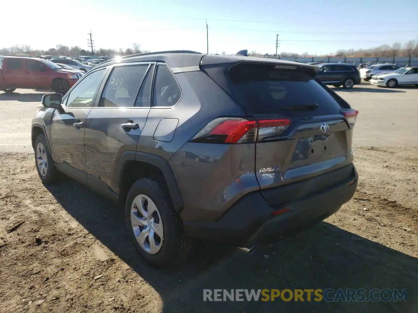 3 Photograph of a damaged car 2T3G1RFV2LC136618 TOYOTA RAV4 2020