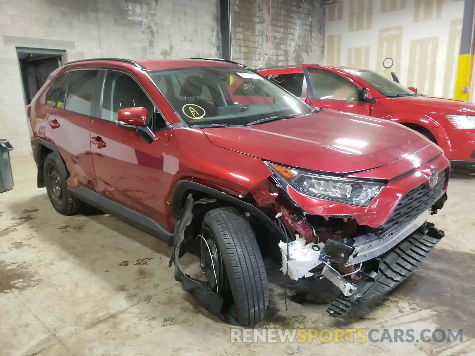 1 Photograph of a damaged car 2T3G1RFV2LW090769 TOYOTA RAV4 2020