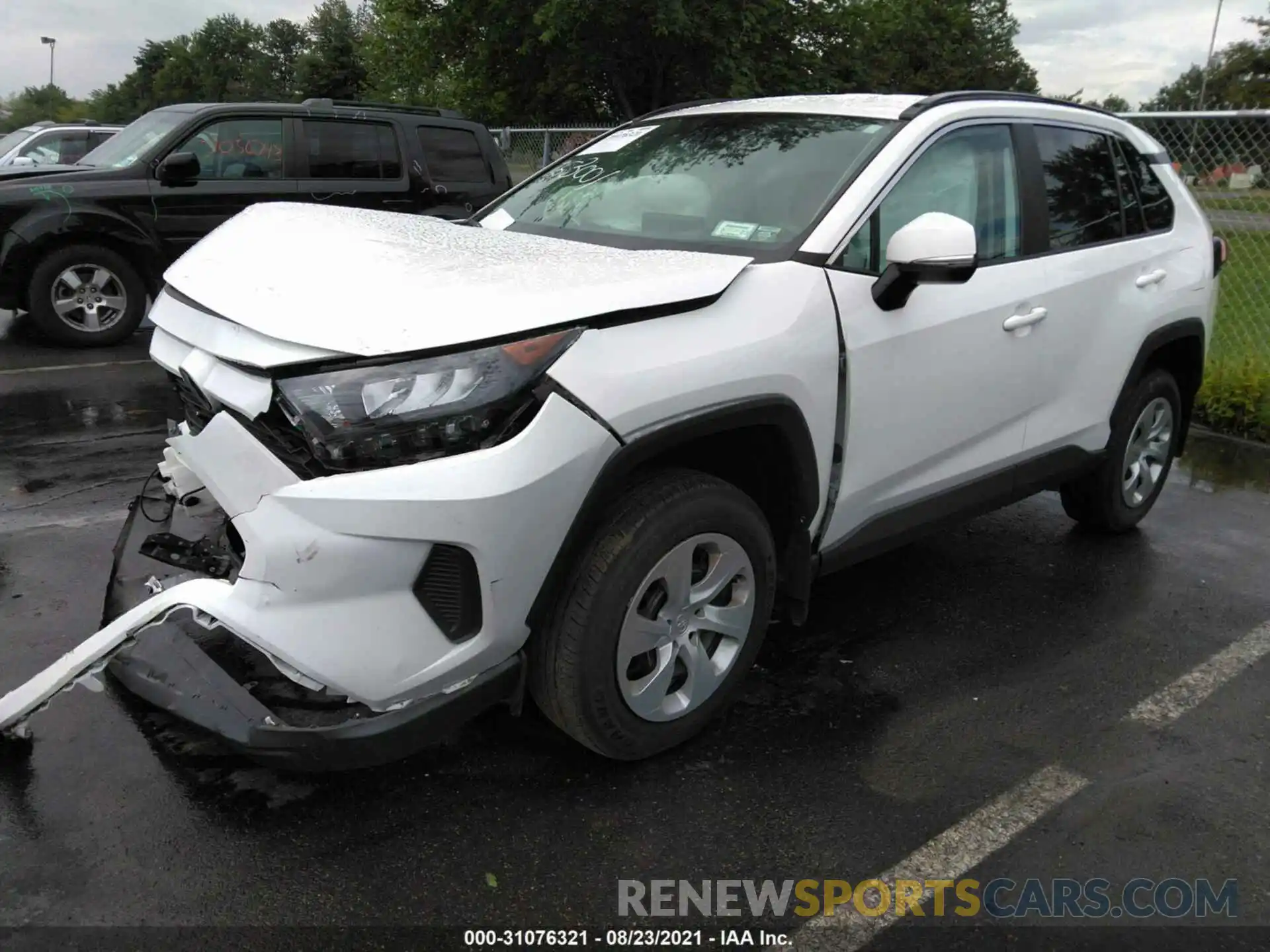 2 Photograph of a damaged car 2T3G1RFV2LW125312 TOYOTA RAV4 2020