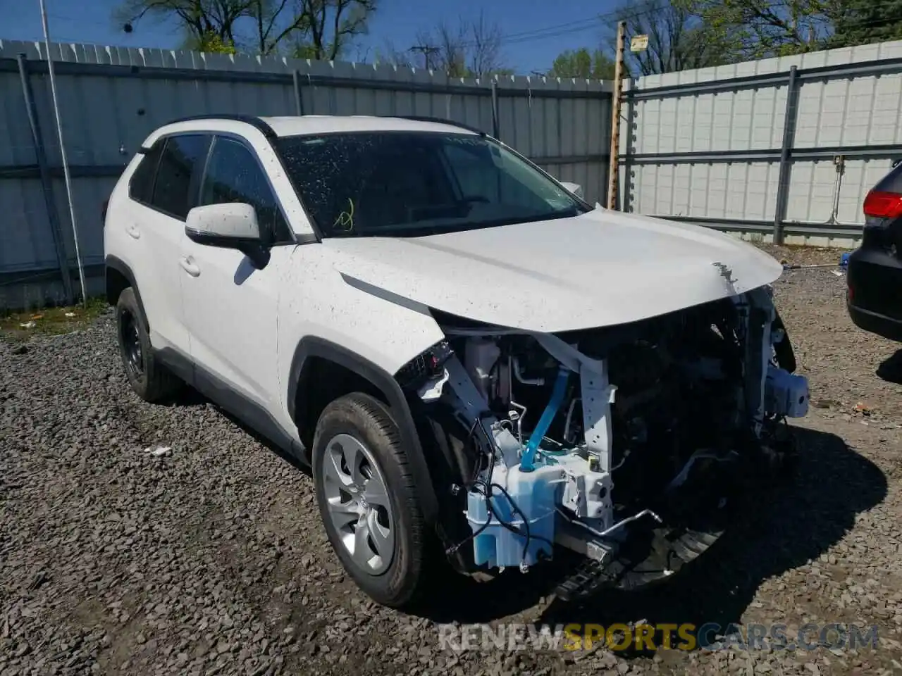 1 Photograph of a damaged car 2T3G1RFV2LW127285 TOYOTA RAV4 2020