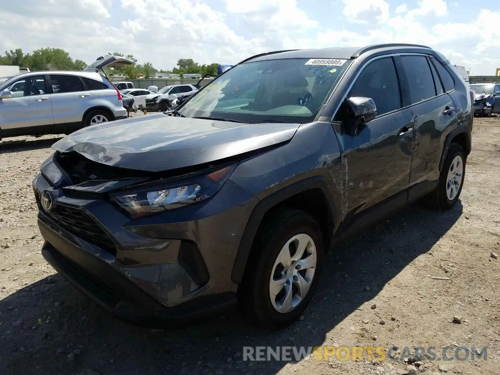 2 Photograph of a damaged car 2T3G1RFV3LC072010 TOYOTA RAV4 2020