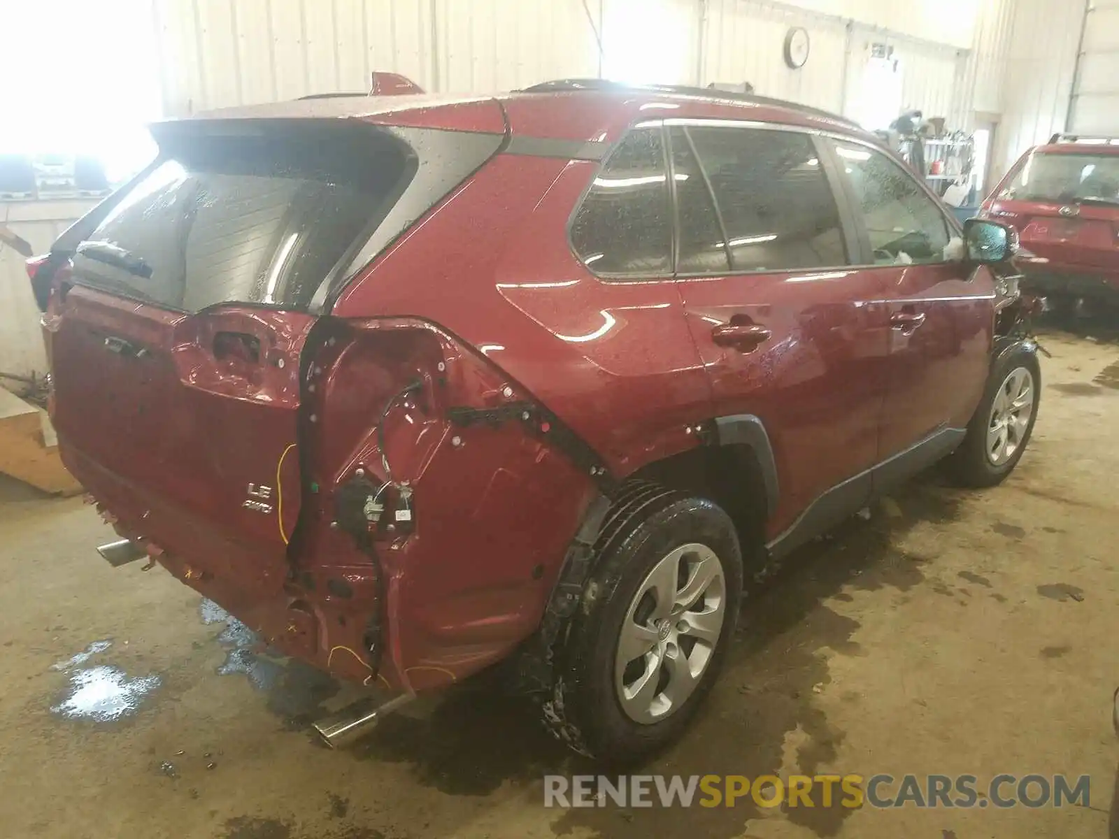 4 Photograph of a damaged car 2T3G1RFV3LC140533 TOYOTA RAV4 2020