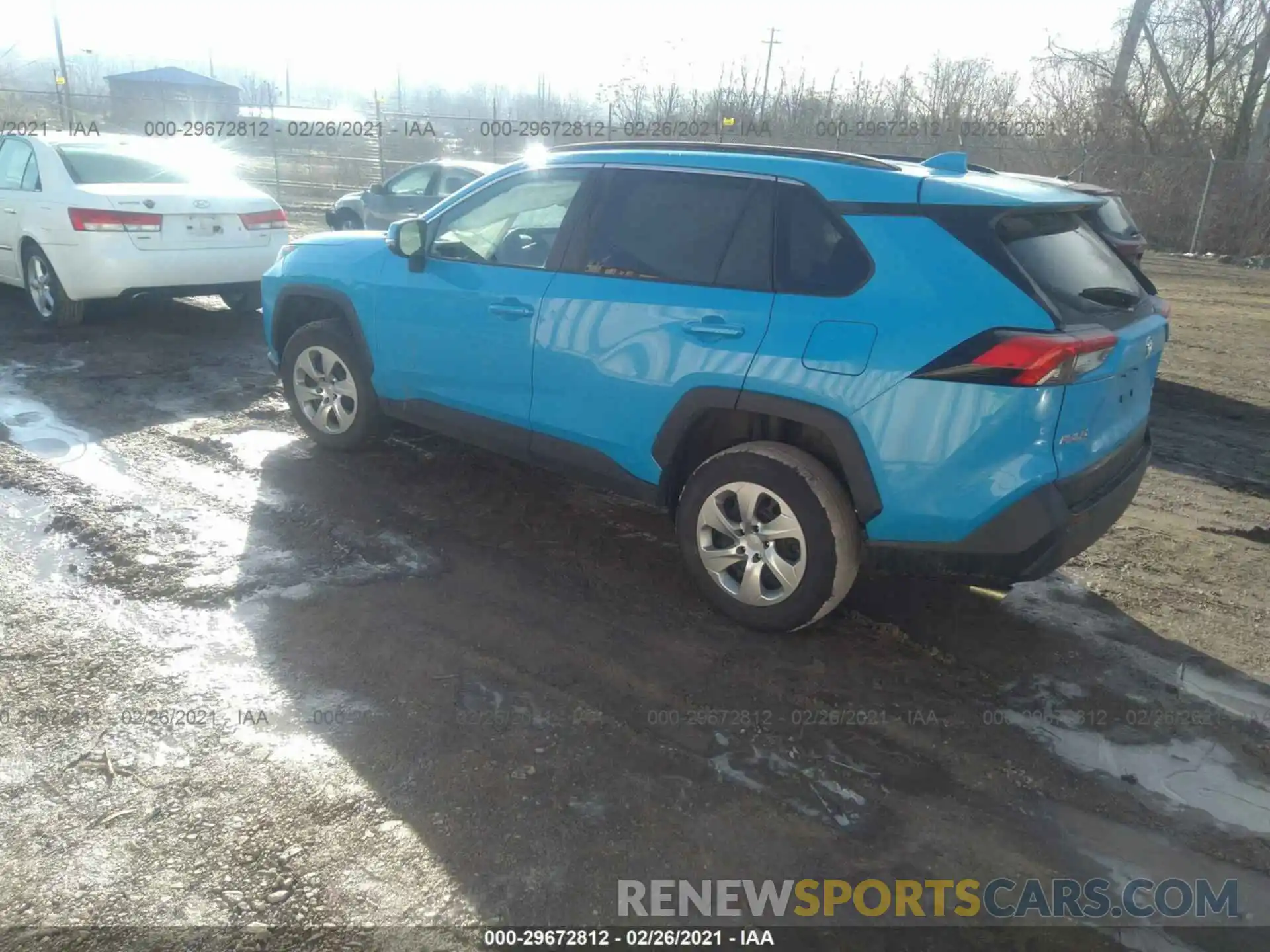 3 Photograph of a damaged car 2T3G1RFV3LW090022 TOYOTA RAV4 2020