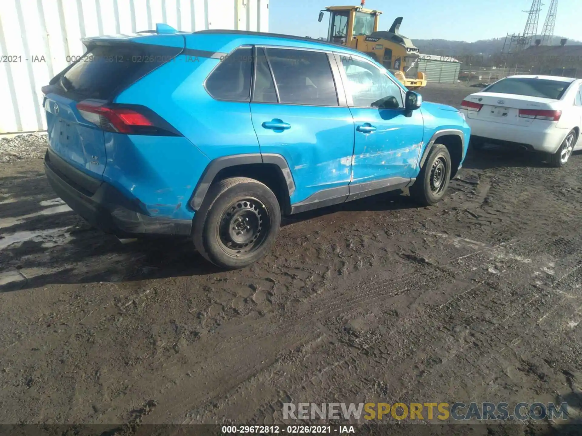 4 Photograph of a damaged car 2T3G1RFV3LW090022 TOYOTA RAV4 2020