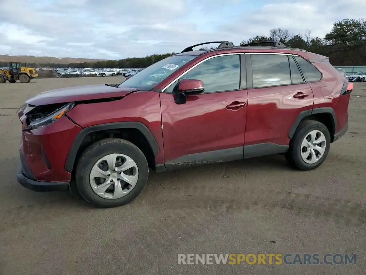 1 Photograph of a damaged car 2T3G1RFV3LW096015 TOYOTA RAV4 2020