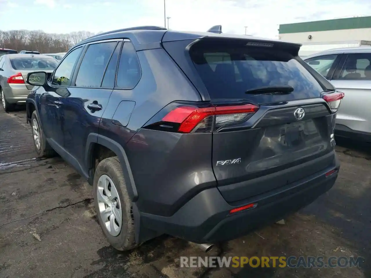 3 Фотография поврежденного автомобиля 2T3G1RFV3LW104419 TOYOTA RAV4 2020