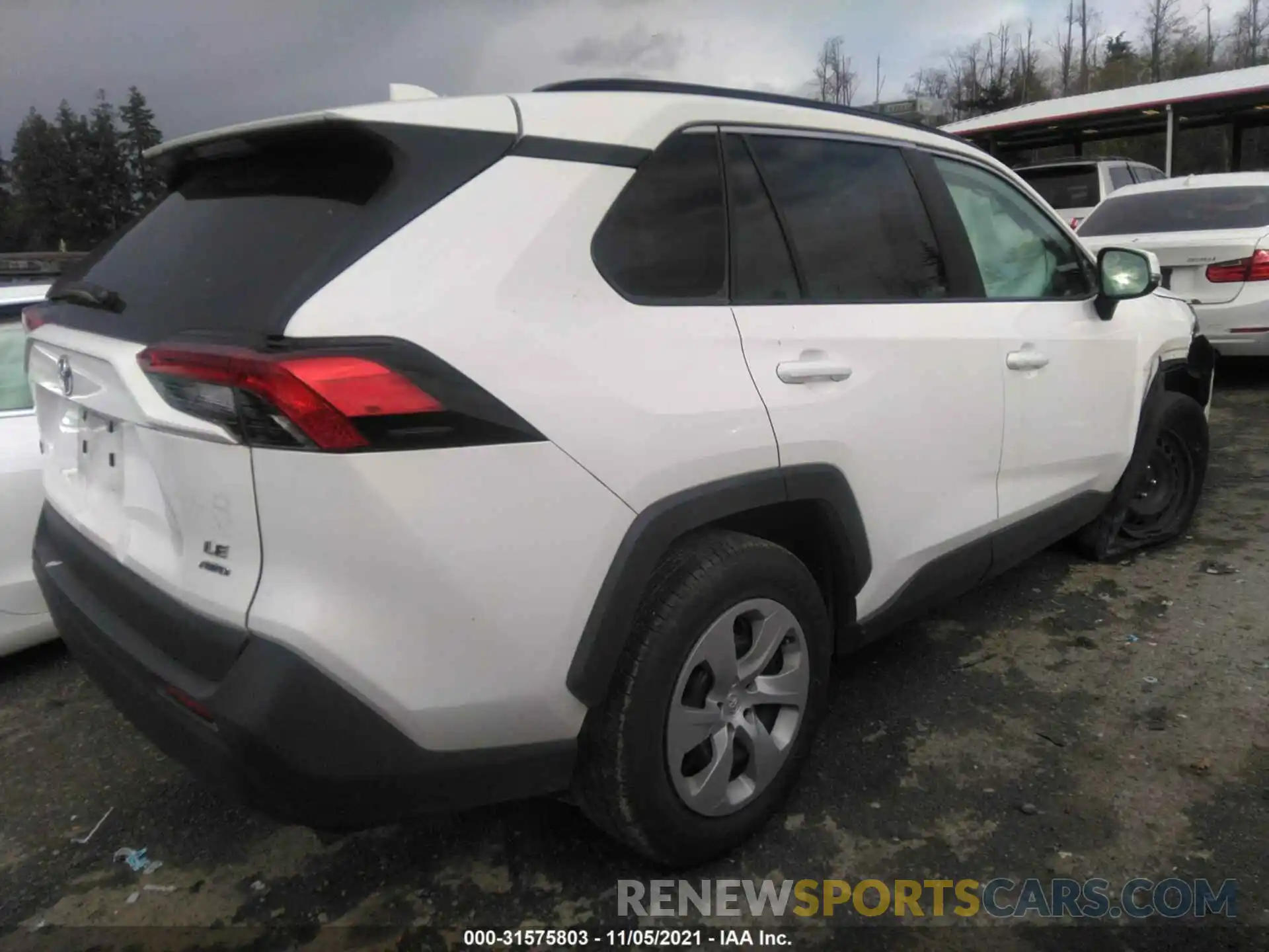 4 Фотография поврежденного автомобиля 2T3G1RFV4LC106813 TOYOTA RAV4 2020