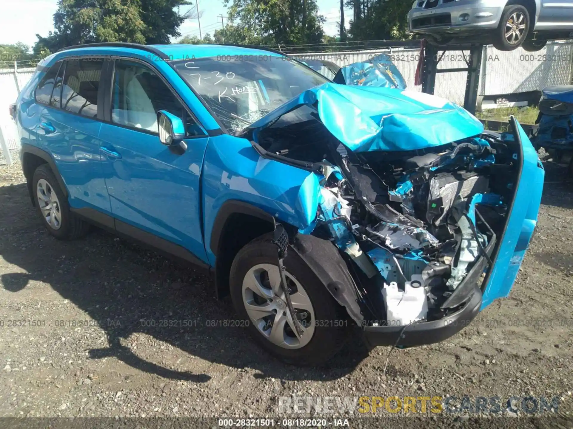 1 Photograph of a damaged car 2T3G1RFV4LW086061 TOYOTA RAV4 2020