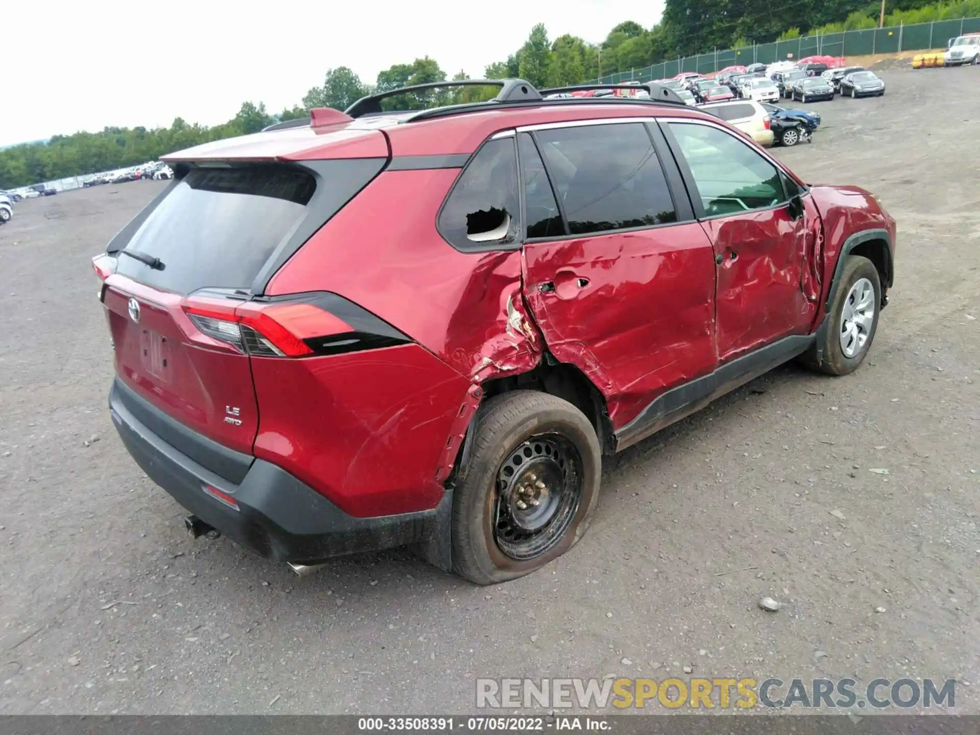 4 Photograph of a damaged car 2T3G1RFV4LW086626 TOYOTA RAV4 2020