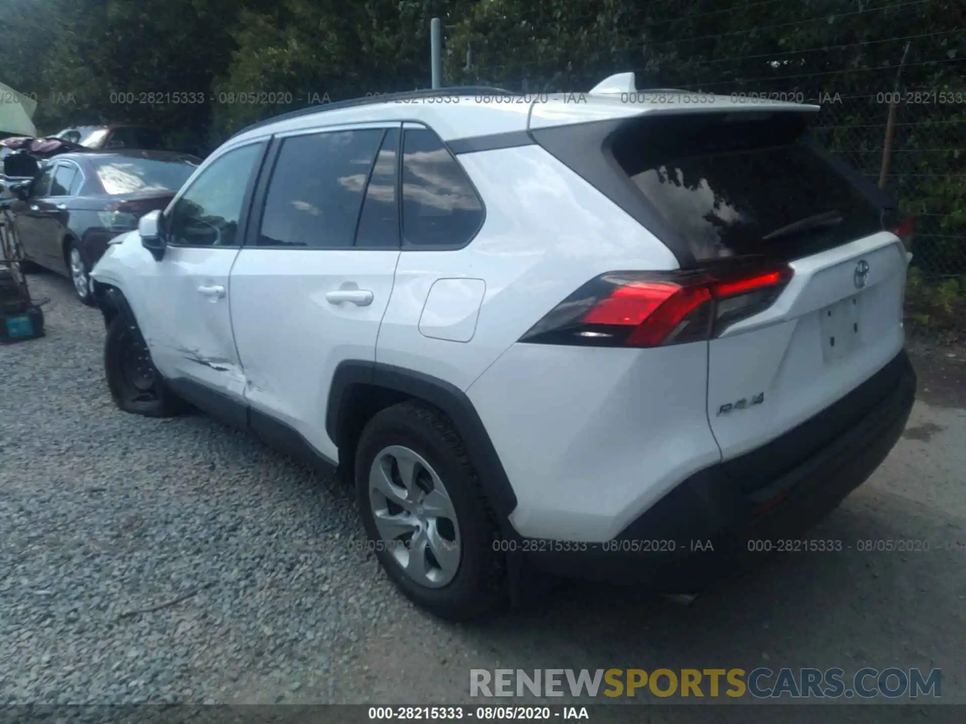 3 Photograph of a damaged car 2T3G1RFV4LW088246 TOYOTA RAV4 2020