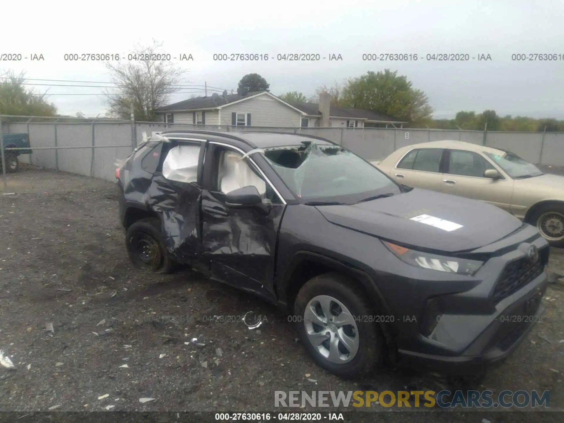 6 Photograph of a damaged car 2T3G1RFV4LW091518 TOYOTA RAV4 2020