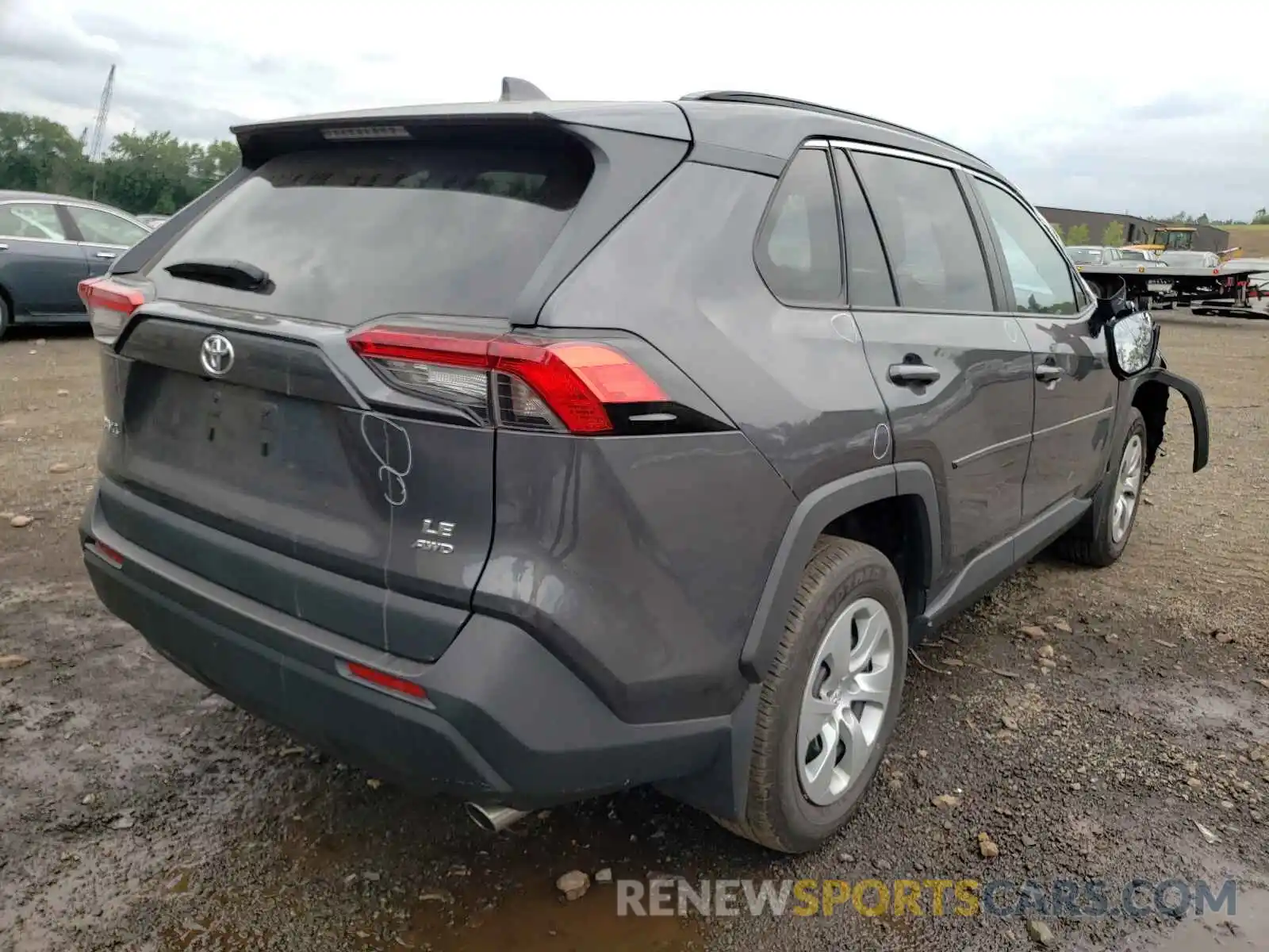 4 Photograph of a damaged car 2T3G1RFV4LW099439 TOYOTA RAV4 2020