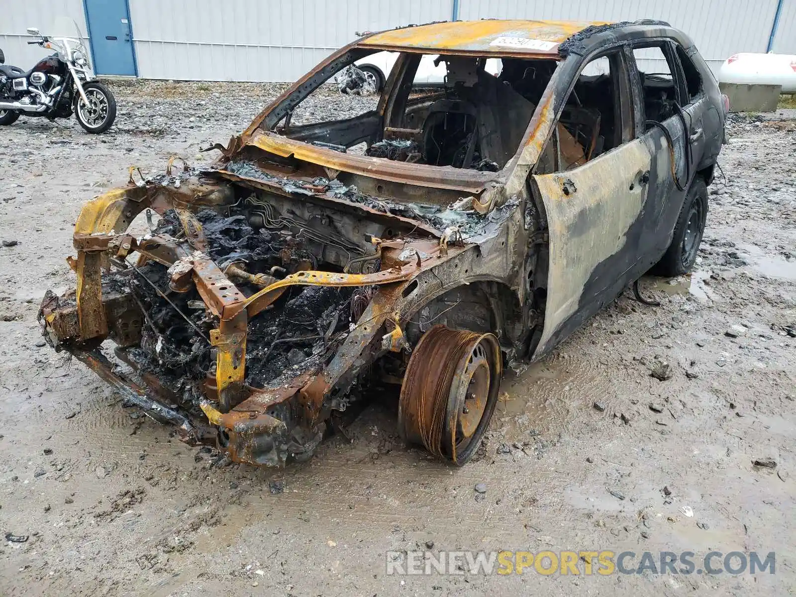 2 Photograph of a damaged car 2T3G1RFV4LW105448 TOYOTA RAV4 2020