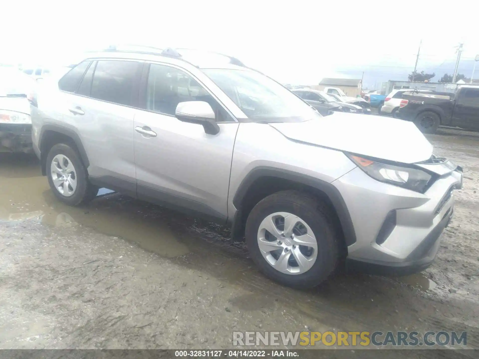 1 Photograph of a damaged car 2T3G1RFV5LC068329 TOYOTA RAV4 2020