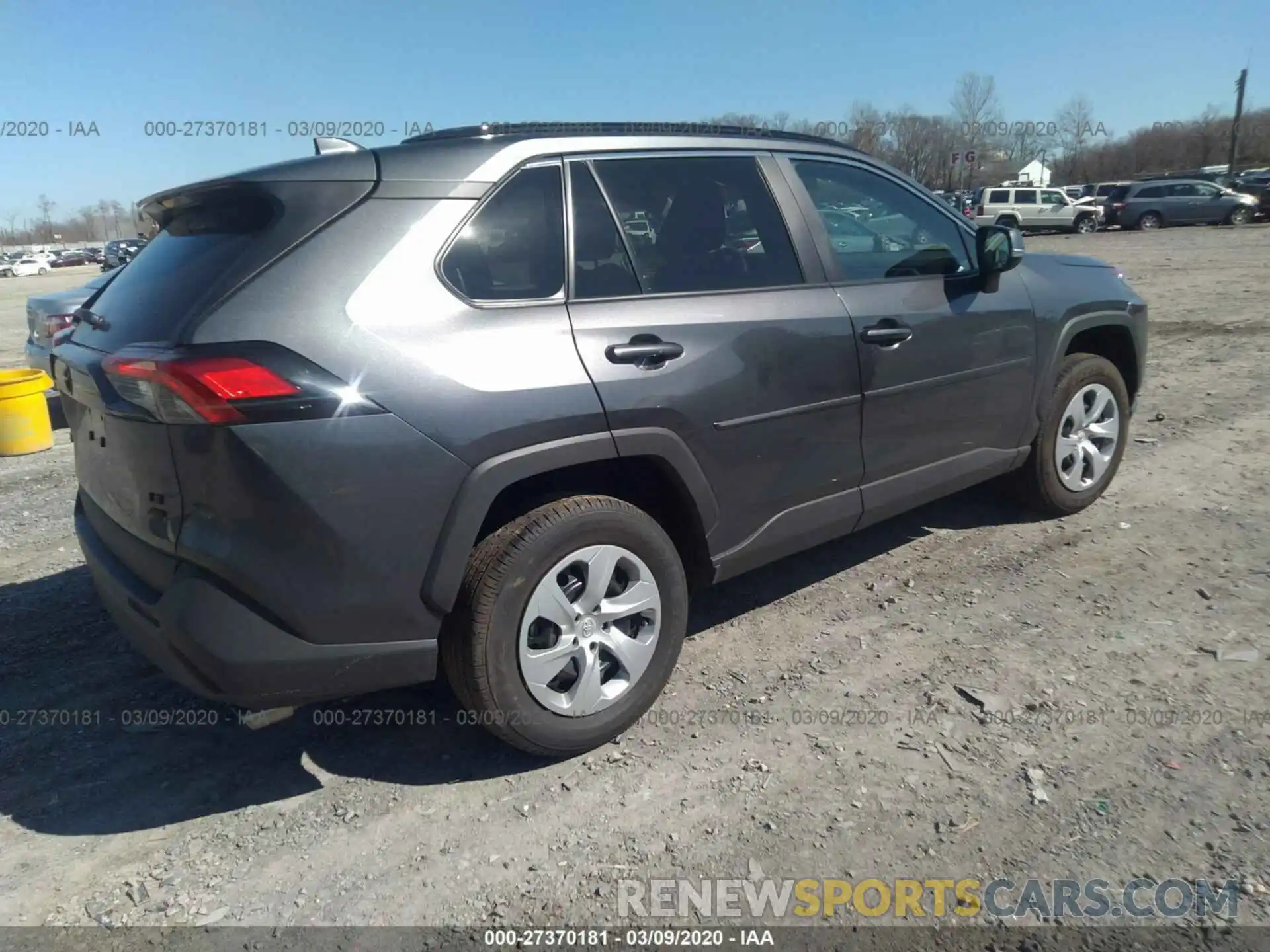 4 Photograph of a damaged car 2T3G1RFV5LC080741 TOYOTA RAV4 2020