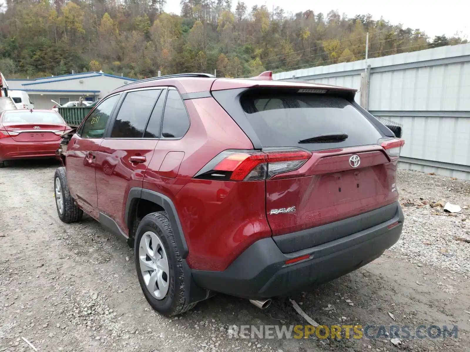 3 Photograph of a damaged car 2T3G1RFV5LW088191 TOYOTA RAV4 2020