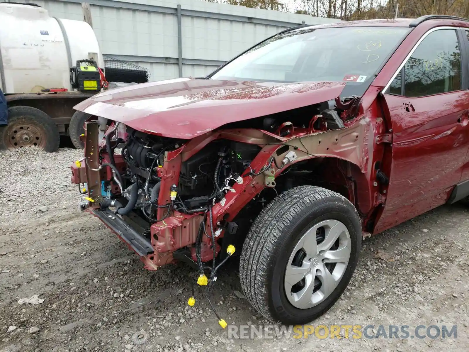 9 Photograph of a damaged car 2T3G1RFV5LW088191 TOYOTA RAV4 2020