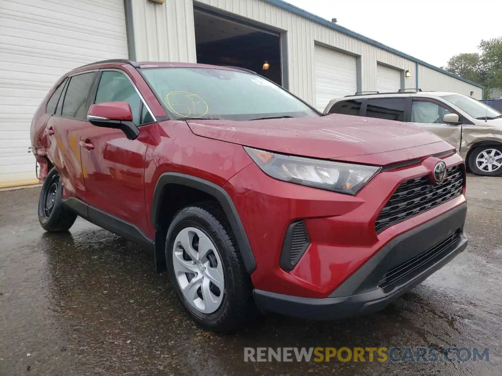 1 Photograph of a damaged car 2T3G1RFV5LW098364 TOYOTA RAV4 2020