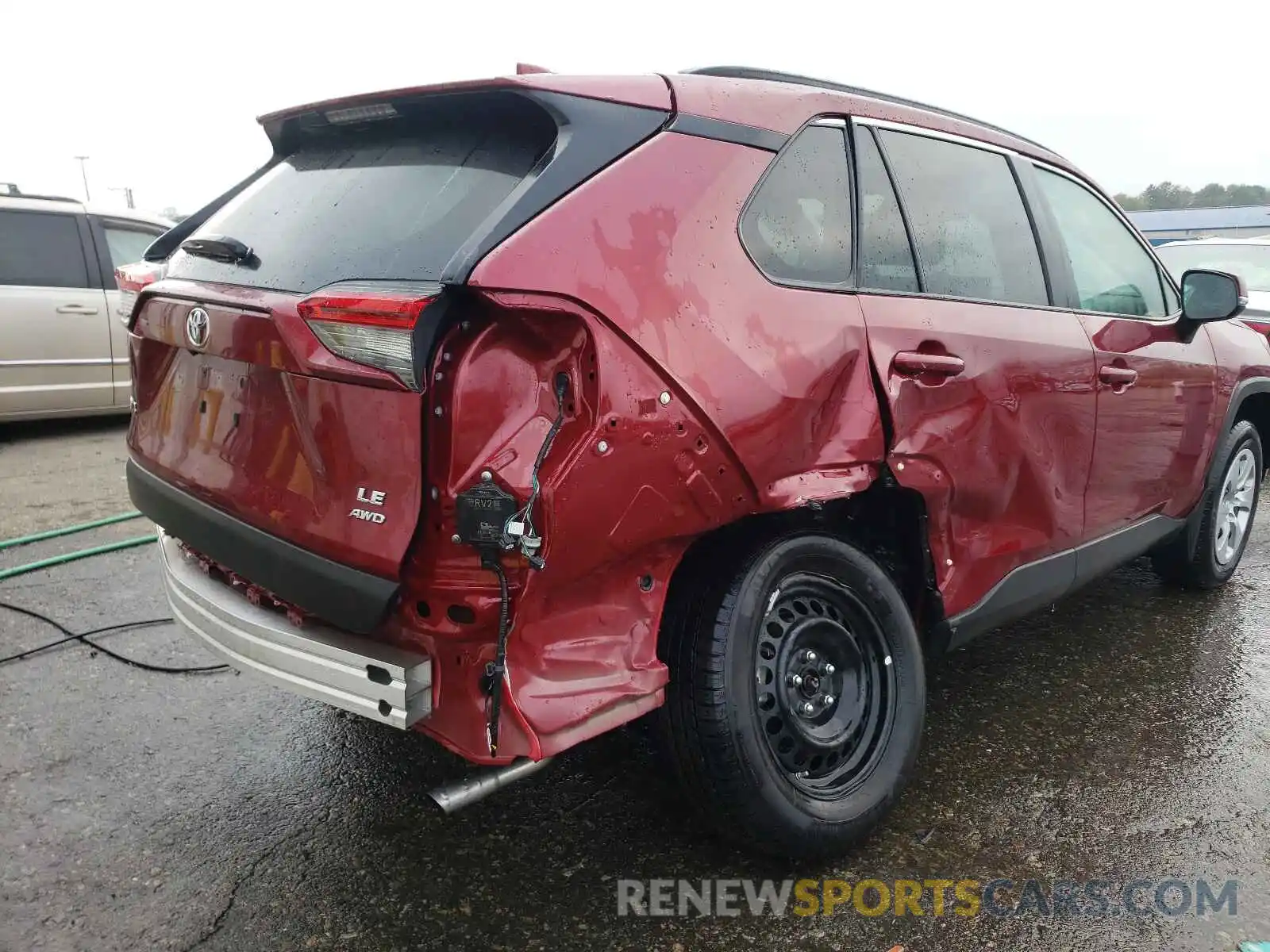 9 Photograph of a damaged car 2T3G1RFV5LW098364 TOYOTA RAV4 2020