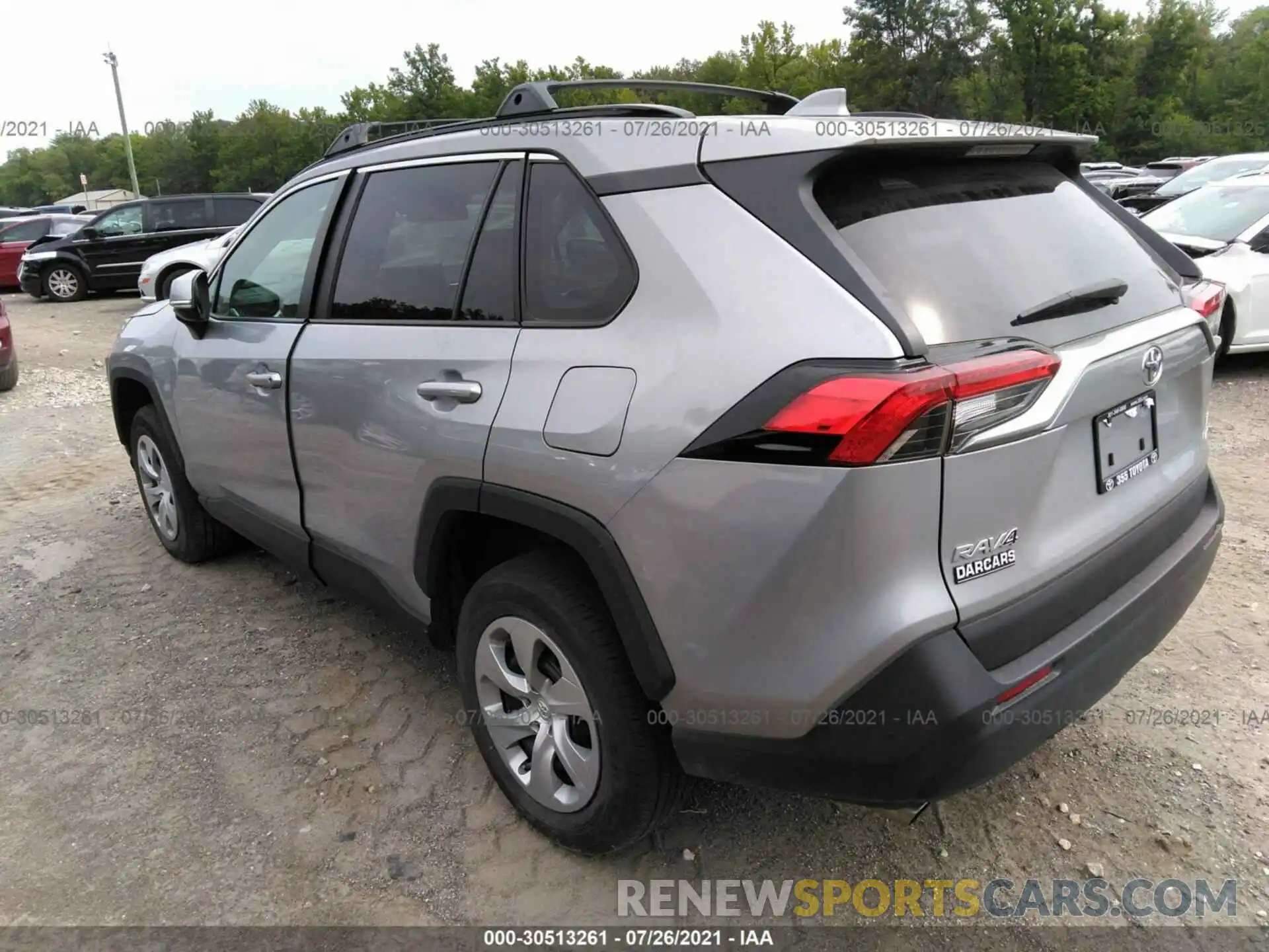 3 Photograph of a damaged car 2T3G1RFV5LW098705 TOYOTA RAV4 2020