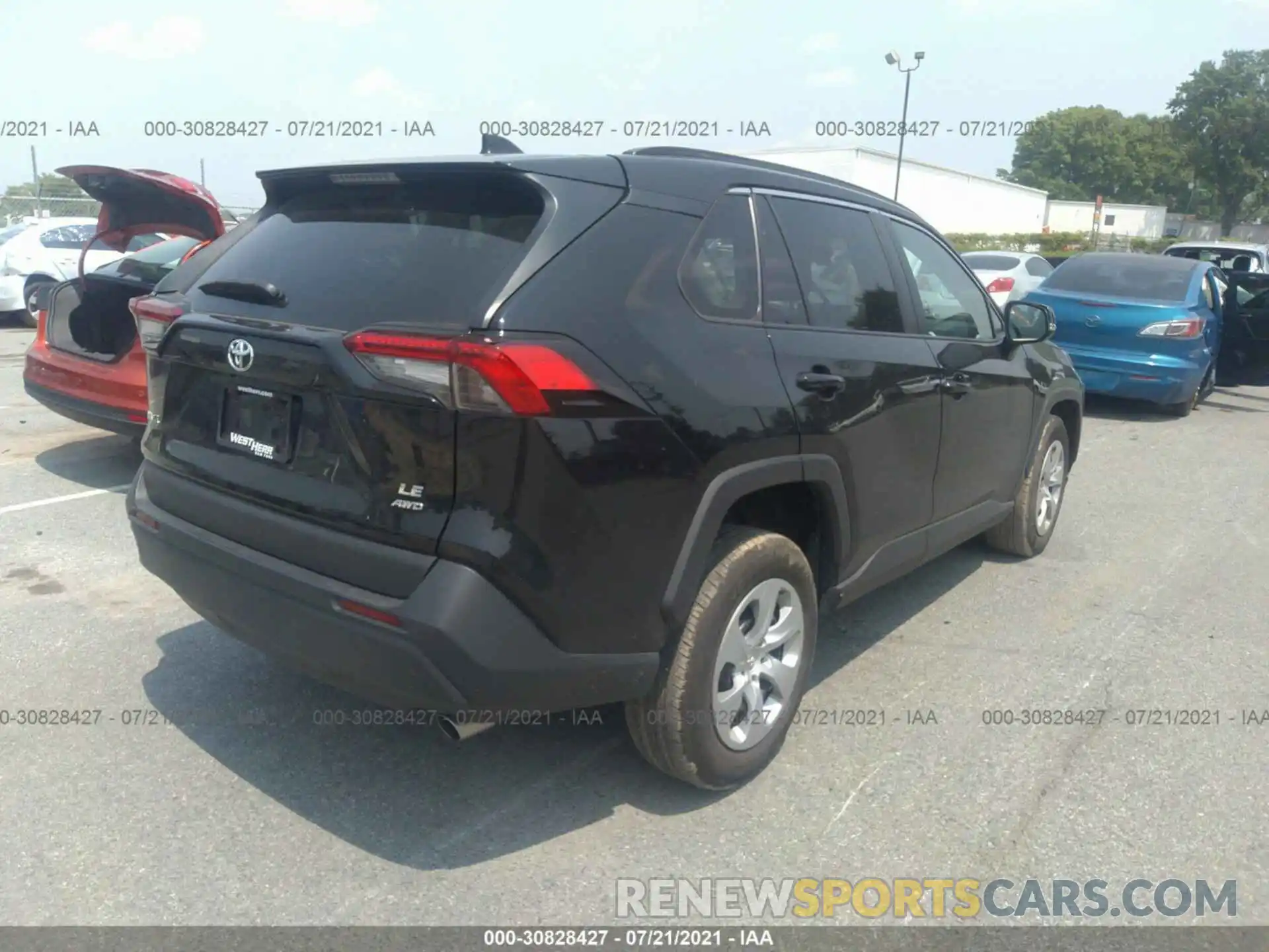 4 Photograph of a damaged car 2T3G1RFV5LW107161 TOYOTA RAV4 2020