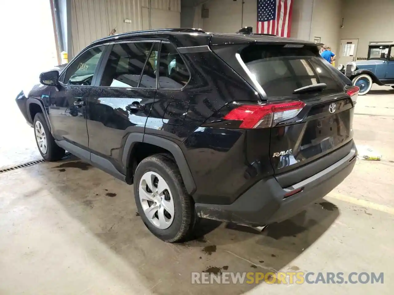 3 Photograph of a damaged car 2T3G1RFV5LW113851 TOYOTA RAV4 2020