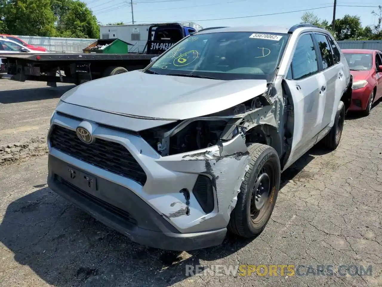 2 Photograph of a damaged car 2T3G1RFV5LW123974 TOYOTA RAV4 2020