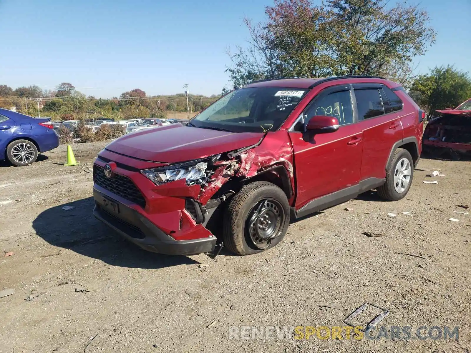 2 Photograph of a damaged car 2T3G1RFV5LW137390 TOYOTA RAV4 2020