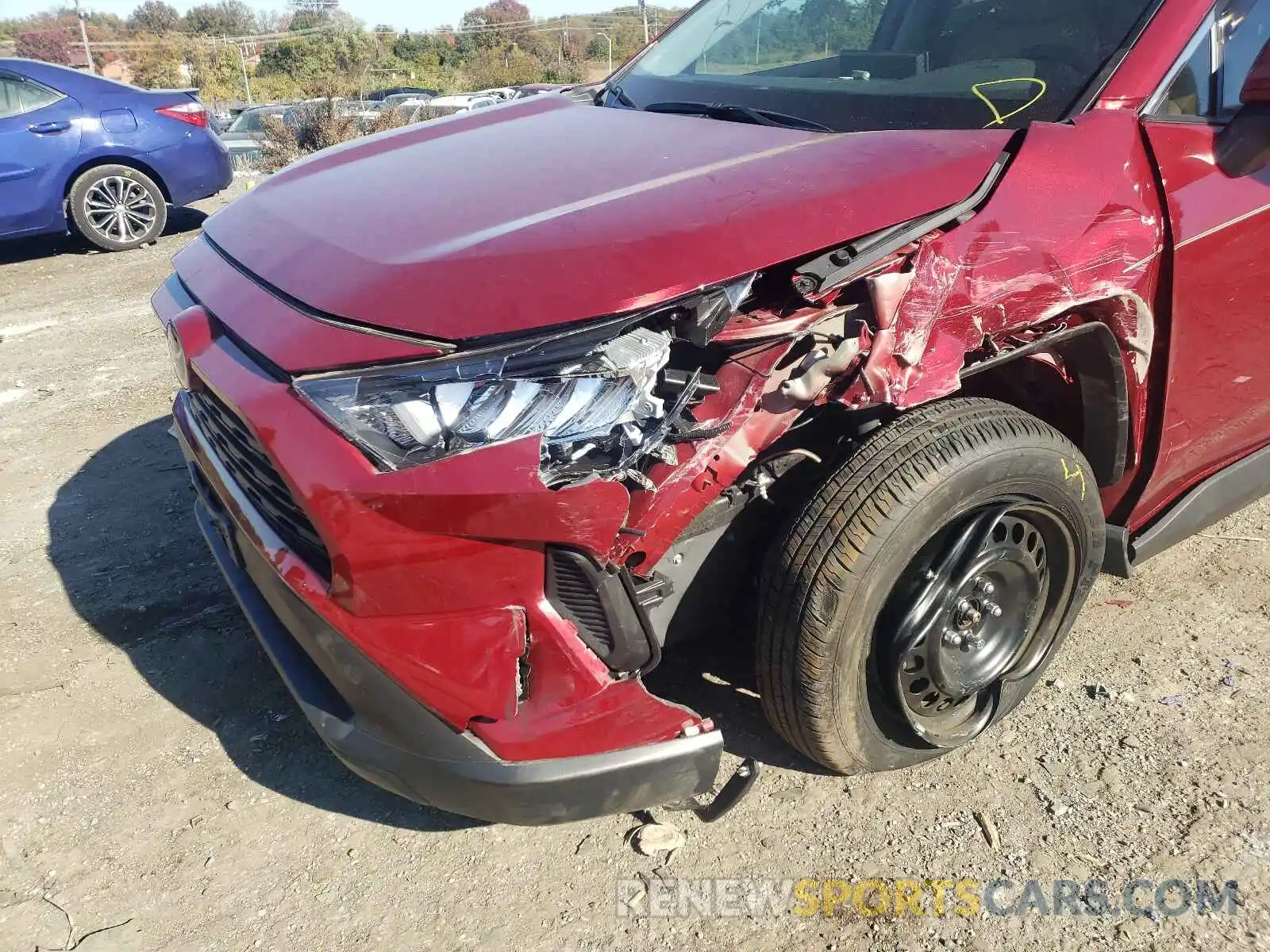 9 Photograph of a damaged car 2T3G1RFV5LW137390 TOYOTA RAV4 2020