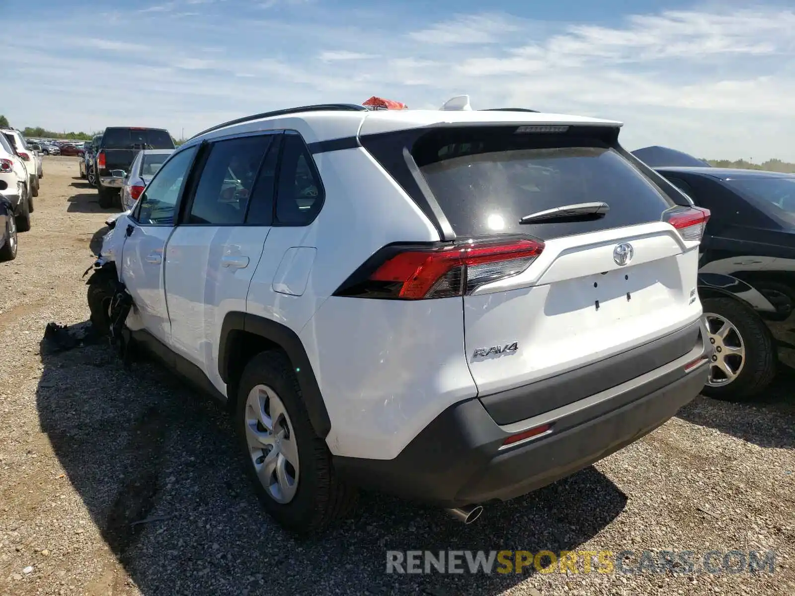 3 Photograph of a damaged car 2T3G1RFV6LC113939 TOYOTA RAV4 2020