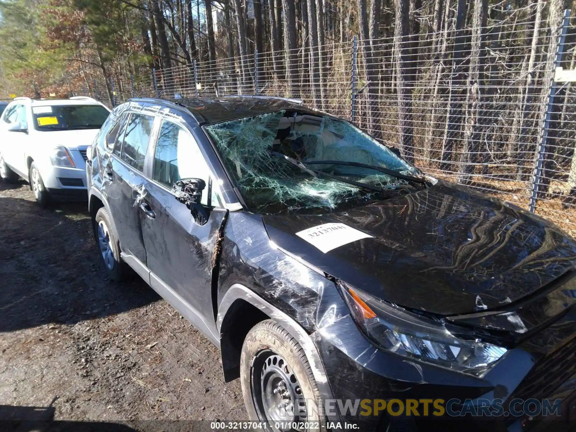 6 Photograph of a damaged car 2T3G1RFV6LC127887 TOYOTA RAV4 2020