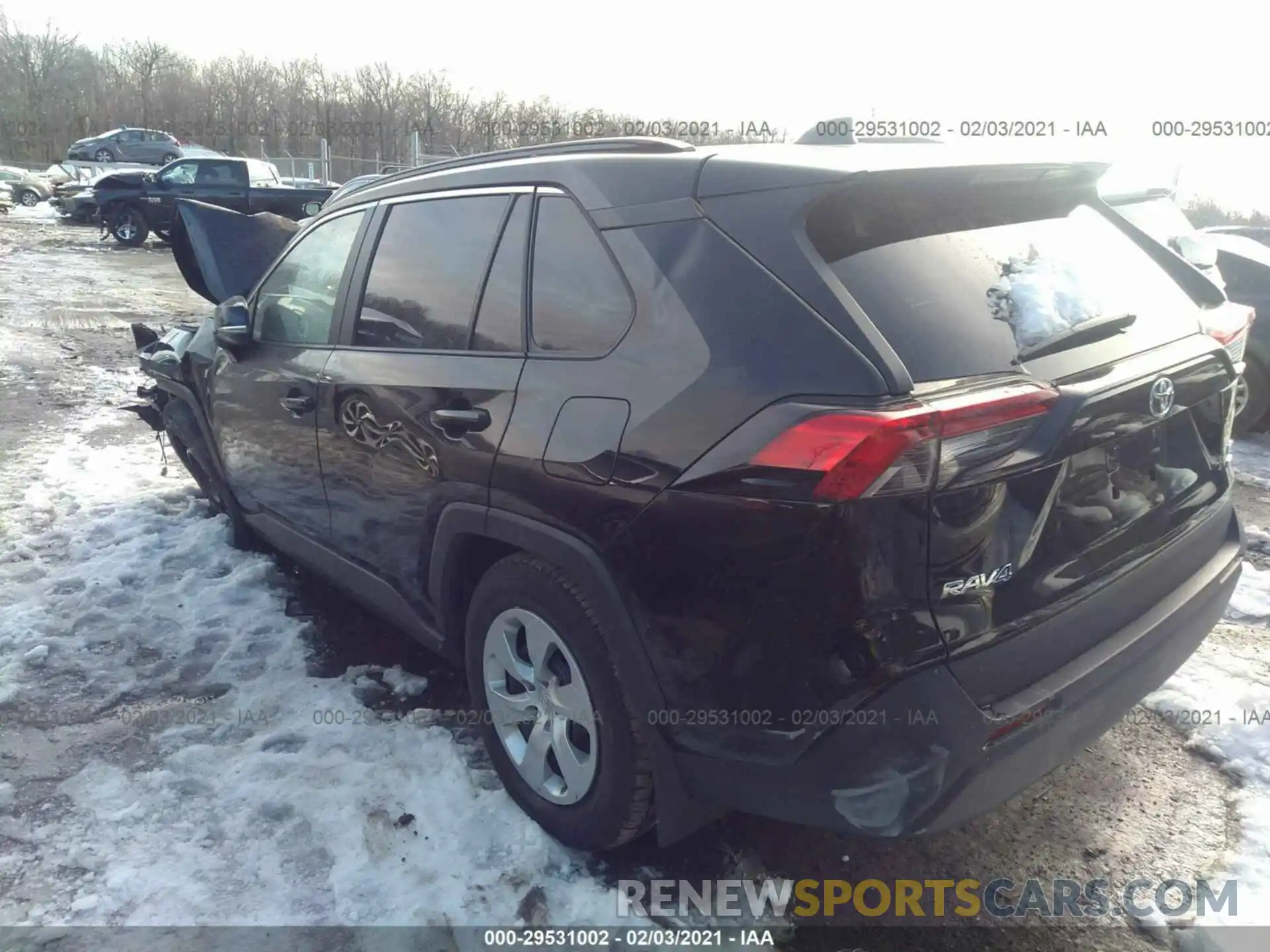 3 Фотография поврежденного автомобиля 2T3G1RFV6LC130403 TOYOTA RAV4 2020