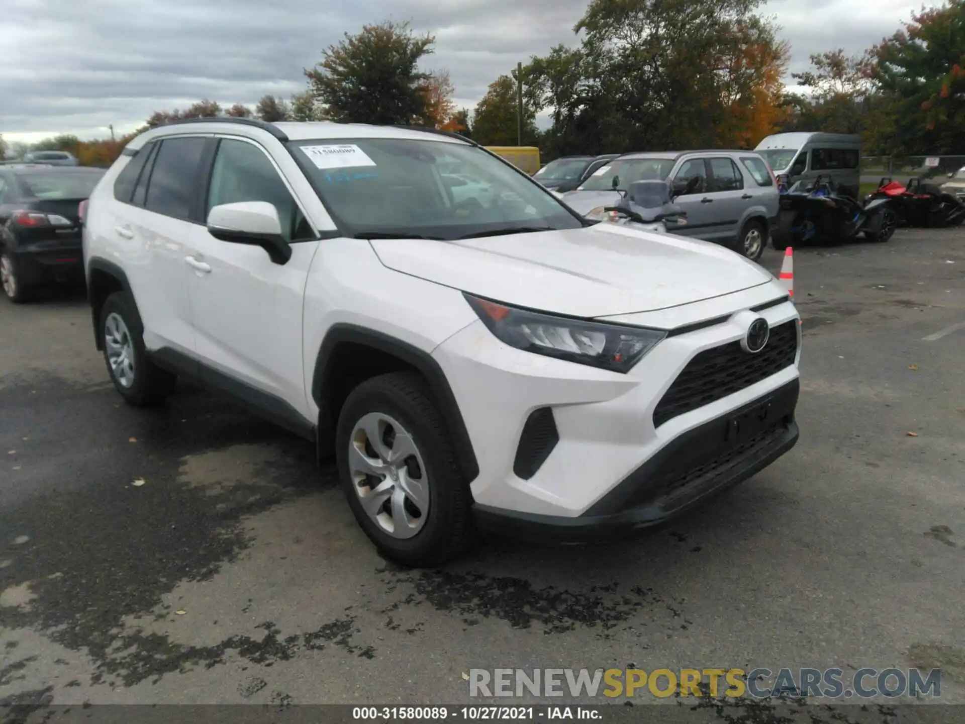 1 Photograph of a damaged car 2T3G1RFV6LW091326 TOYOTA RAV4 2020