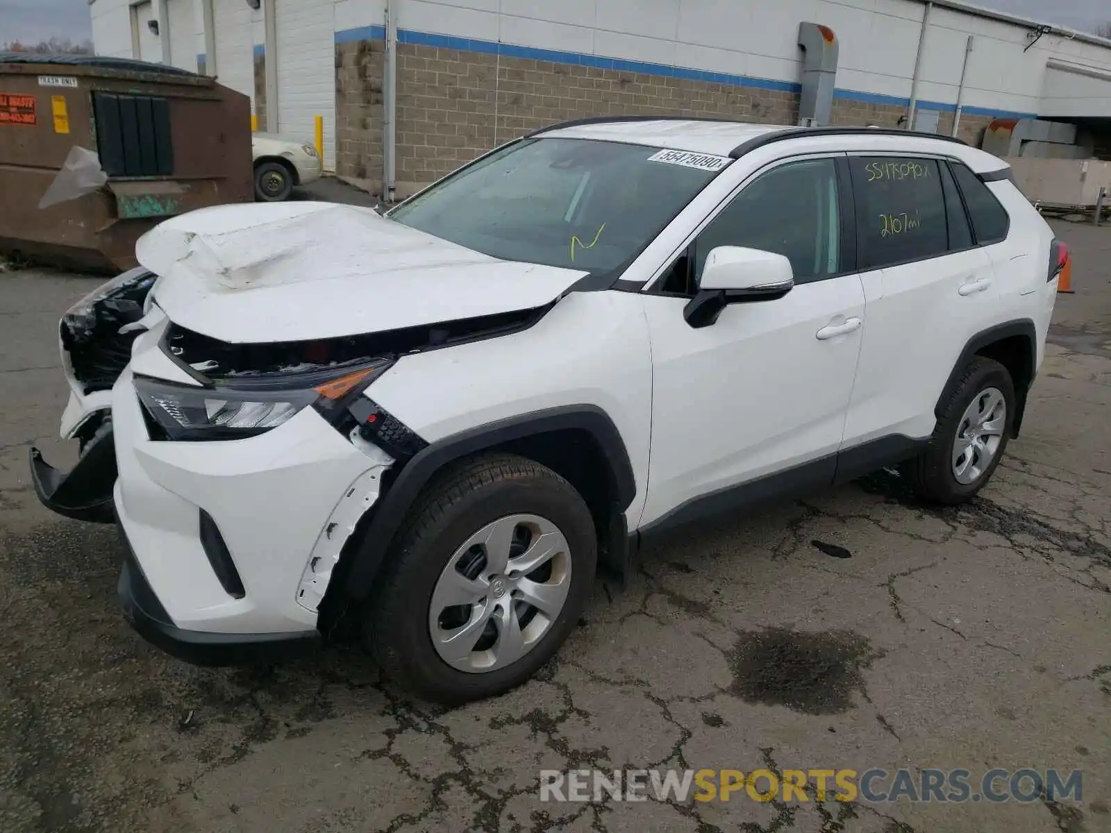 2 Photograph of a damaged car 2T3G1RFV6LW095411 TOYOTA RAV4 2020