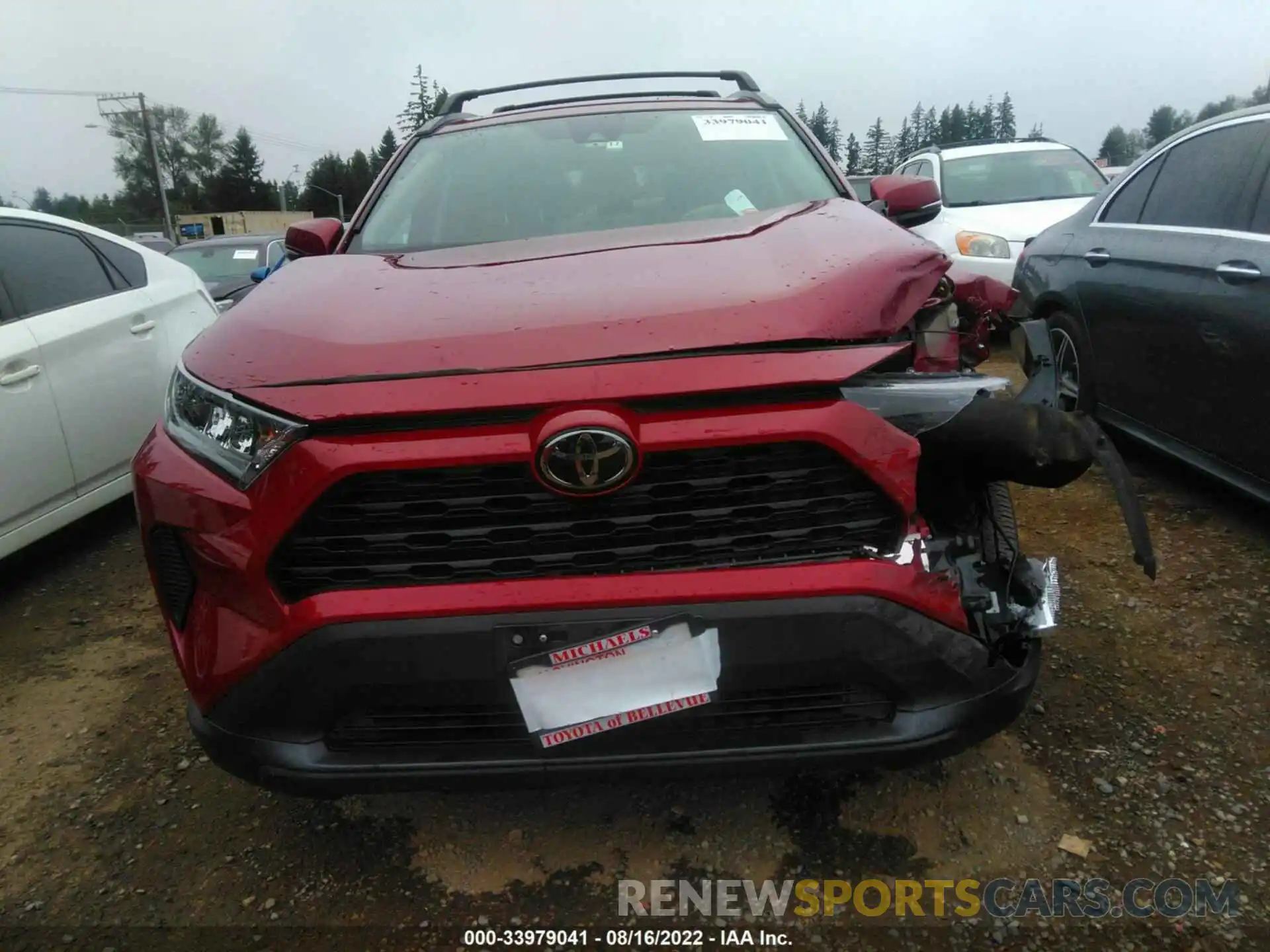 6 Photograph of a damaged car 2T3G1RFV6LW097093 TOYOTA RAV4 2020