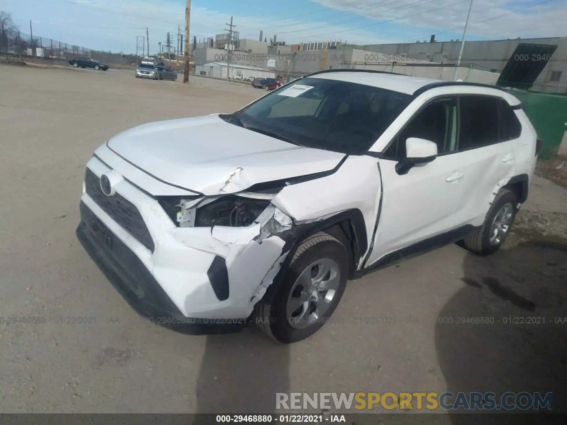 2 Фотография поврежденного автомобиля 2T3G1RFV7LC104098 TOYOTA RAV4 2020