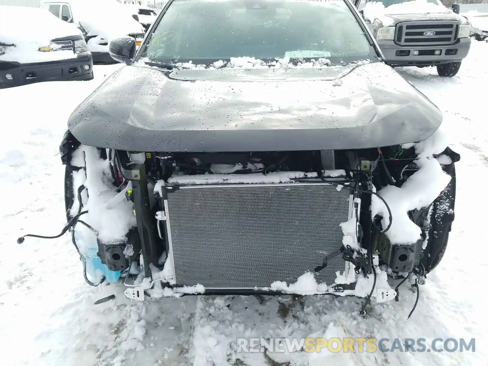 9 Photograph of a damaged car 2T3G1RFV7LC129504 TOYOTA RAV4 2020