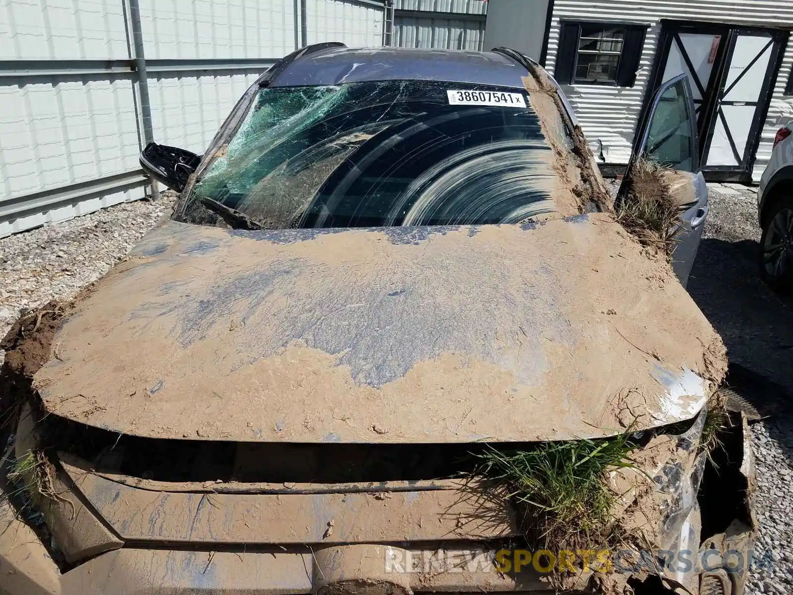 7 Photograph of a damaged car 2T3G1RFV7LC129891 TOYOTA RAV4 2020