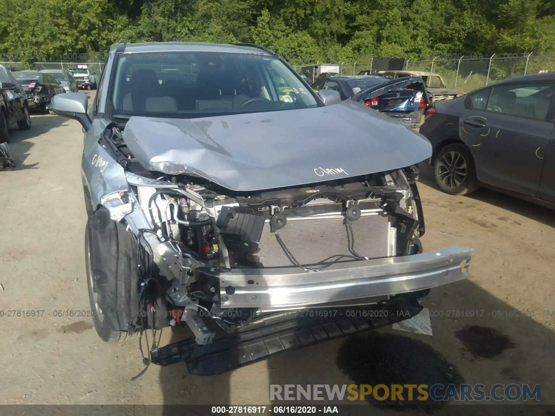 6 Photograph of a damaged car 2T3G1RFV7LW093523 TOYOTA RAV4 2020