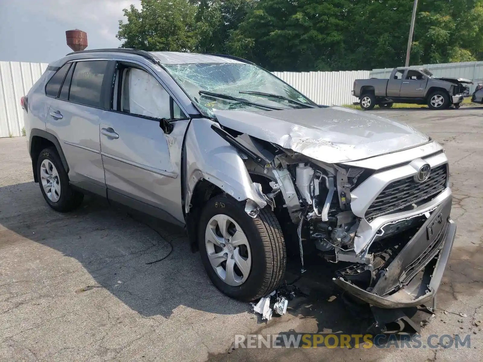 1 Photograph of a damaged car 2T3G1RFV7LW133597 TOYOTA RAV4 2020