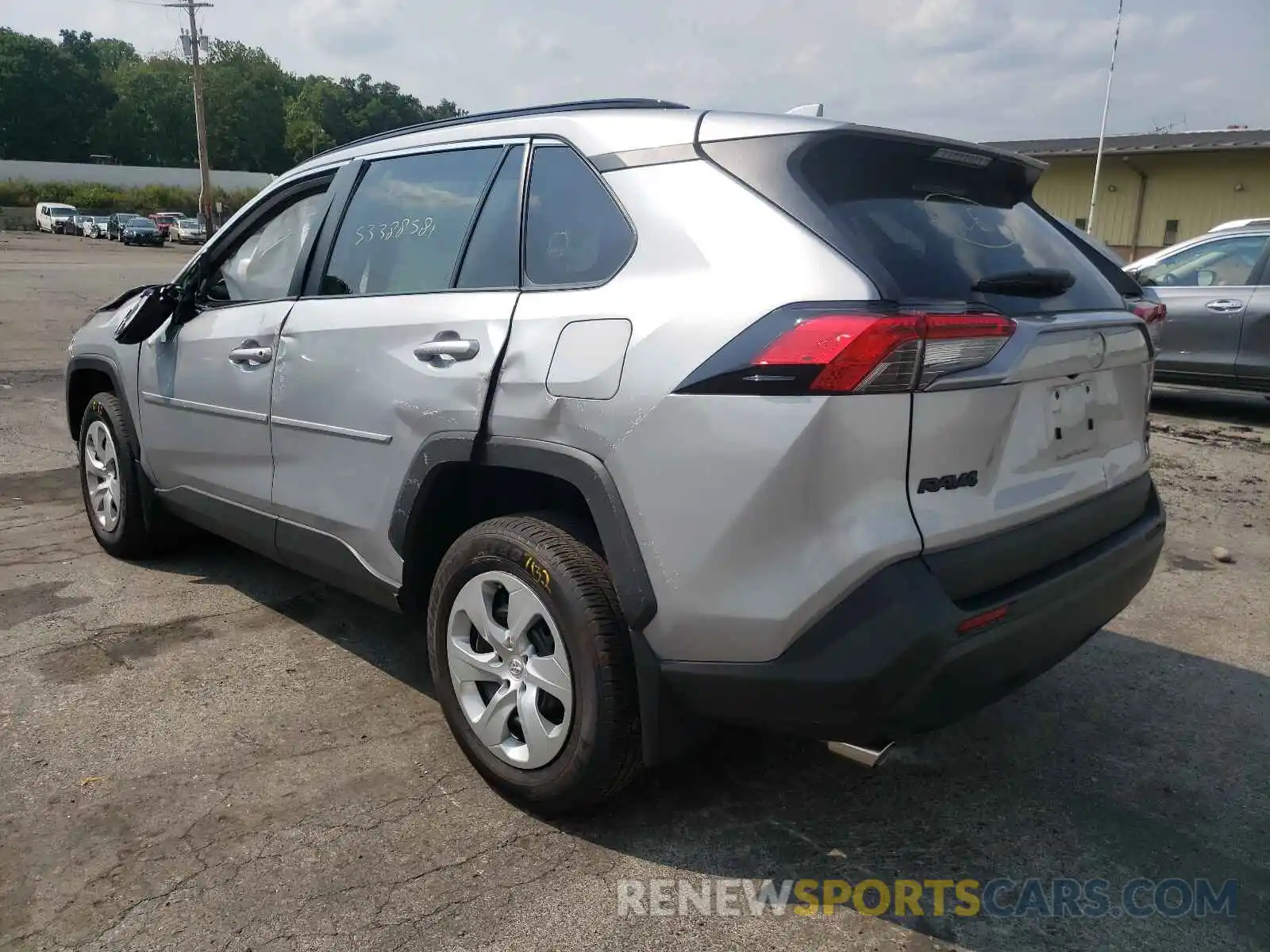 3 Photograph of a damaged car 2T3G1RFV7LW133597 TOYOTA RAV4 2020