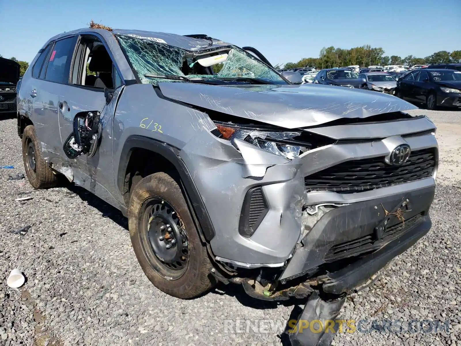 1 Photograph of a damaged car 2T3G1RFV7LW138833 TOYOTA RAV4 2020