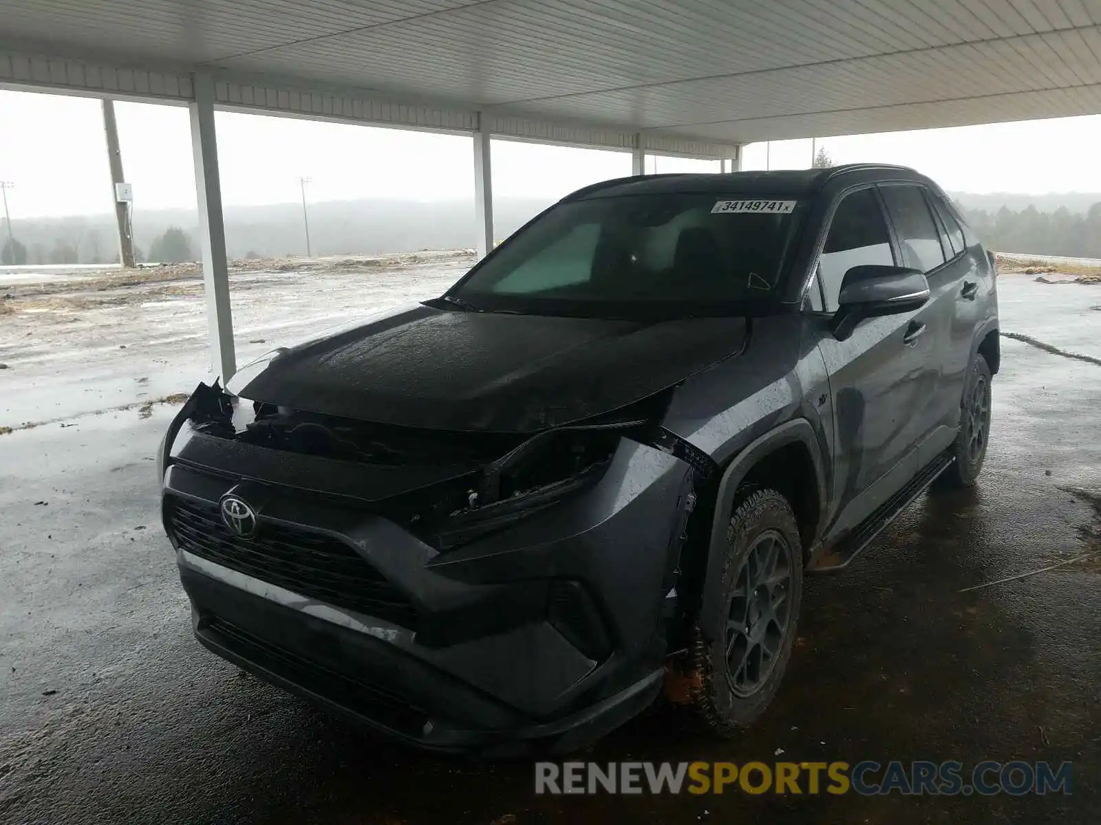 2 Photograph of a damaged car 2T3G1RFV8LC100111 TOYOTA RAV4 2020