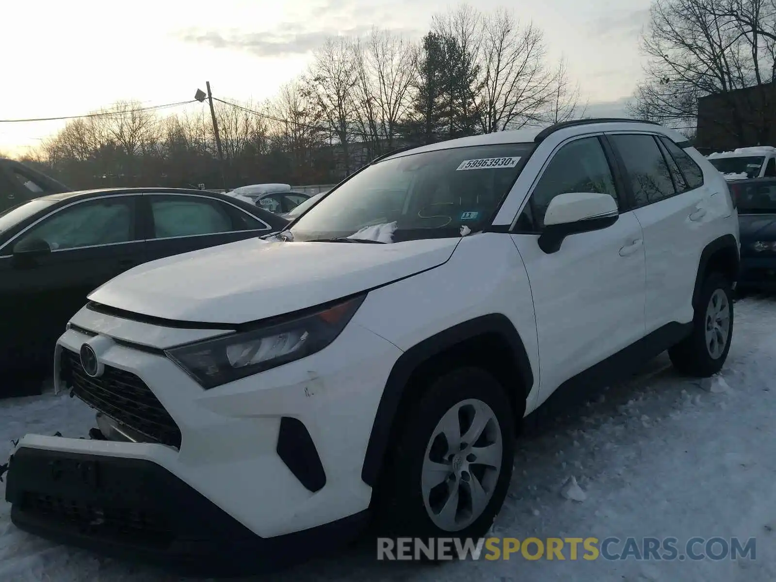 2 Photograph of a damaged car 2T3G1RFV8LW097032 TOYOTA RAV4 2020