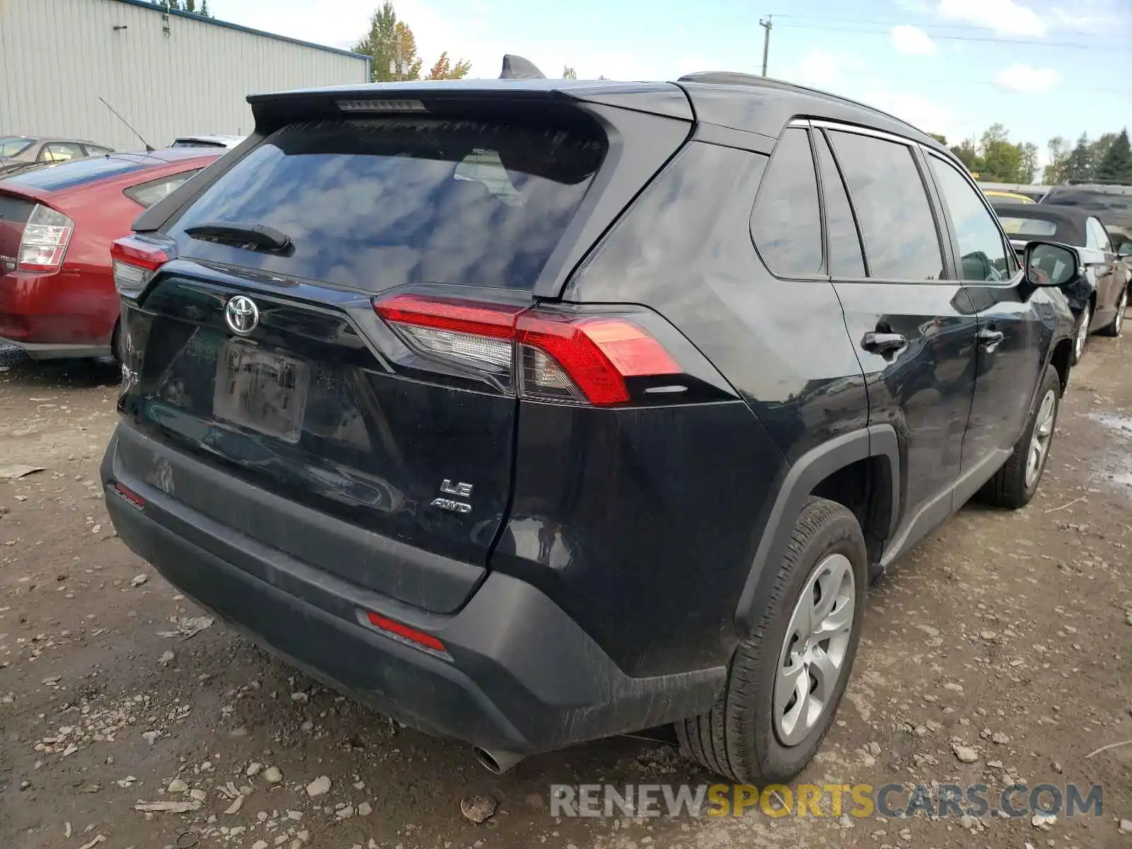 4 Photograph of a damaged car 2T3G1RFV8LW105887 TOYOTA RAV4 2020